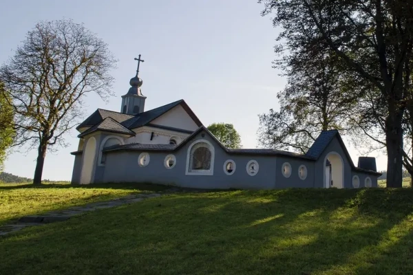 Ľahká turistika na Urpín: Cesta k hvezdárni